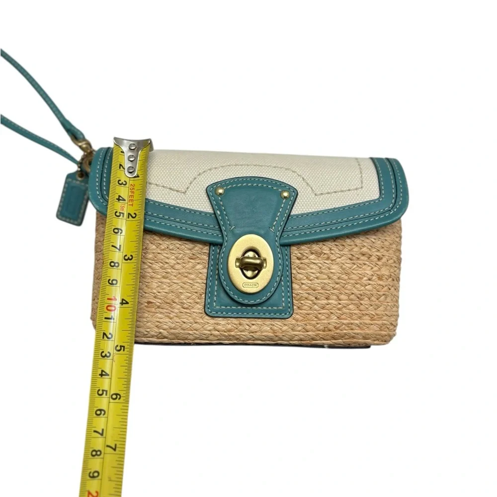 Coach vintage y2k legacy wicker canvas leather Turnlock wristlet rare